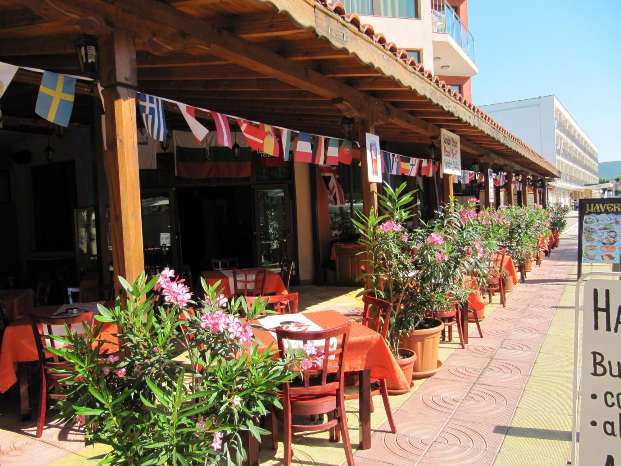 Maverick Hotel Sunny Beach Exterior foto